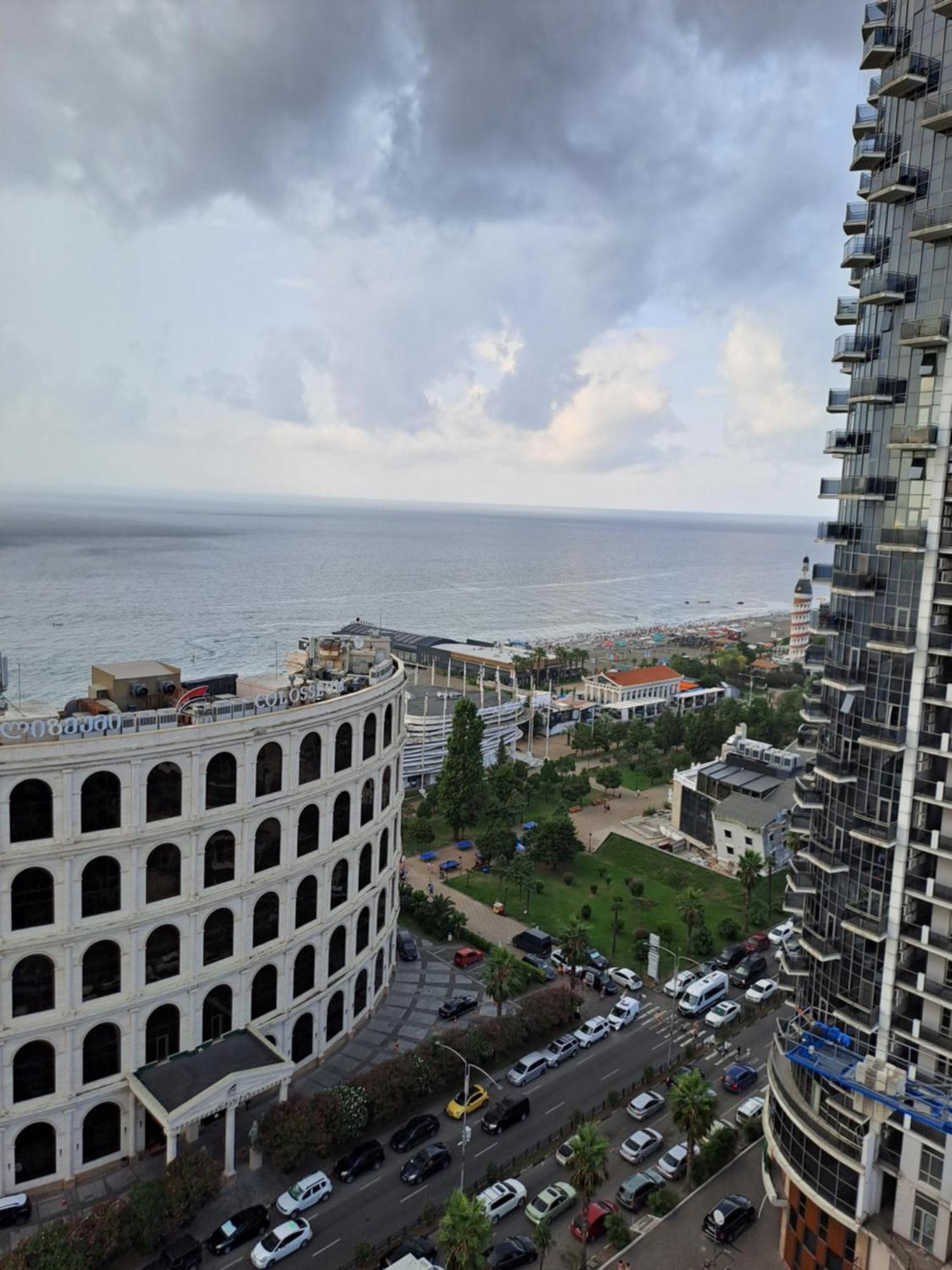 Welcome Orbi Batumi Sea View Exterior foto